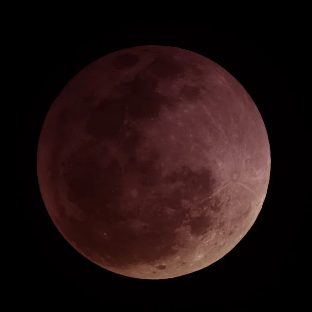 Total lunar eclipse, 7 September 2025